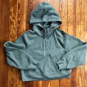 Crop hoodie